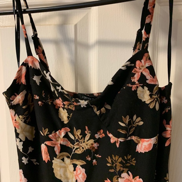 Midi dress - Picture 2 of 3